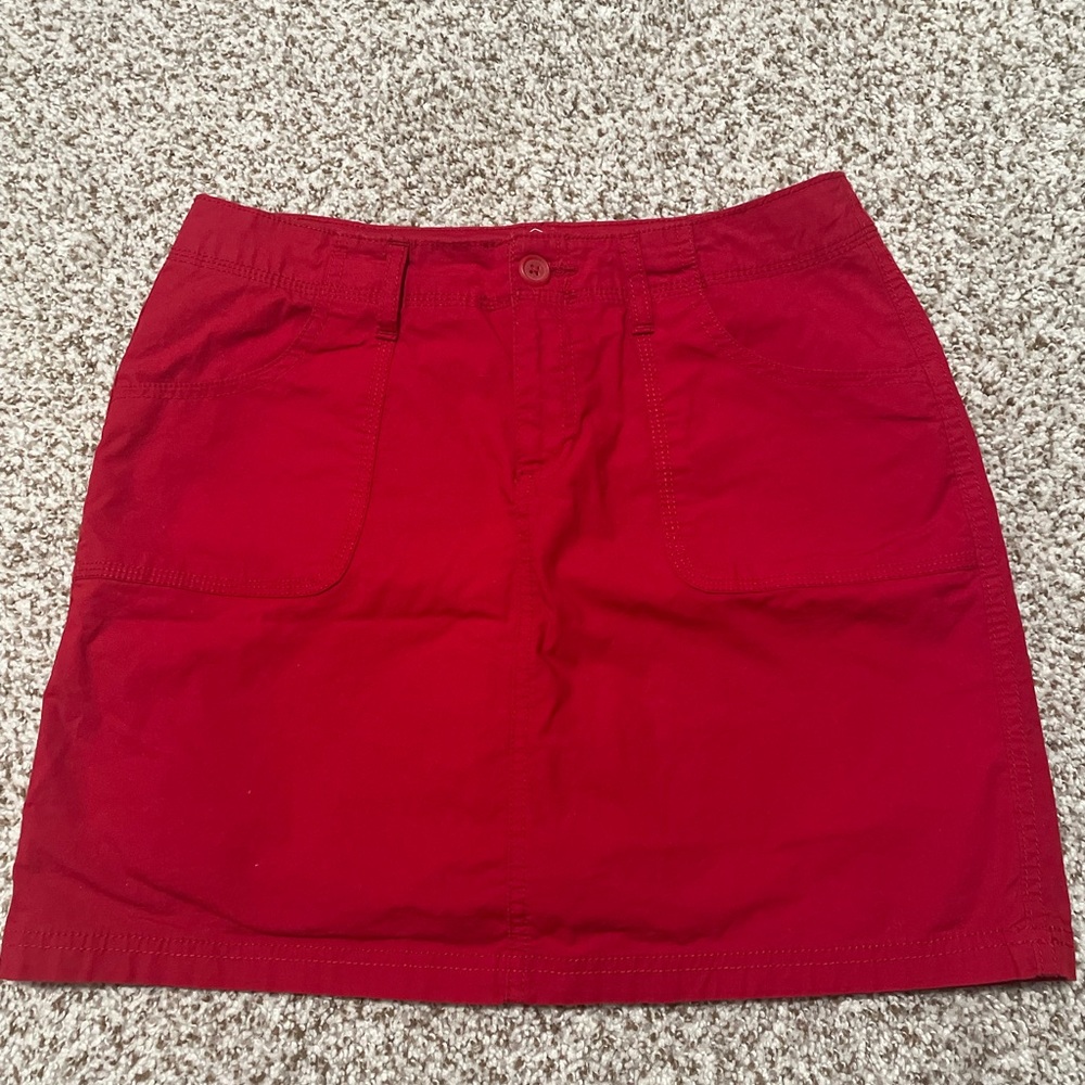 Red skirt
